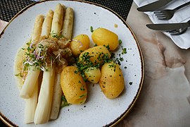 Asparagus with potatoes.jpg