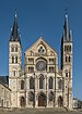 West Façade of Basilique Saint-Rémi, Reims 140306 1.jpg