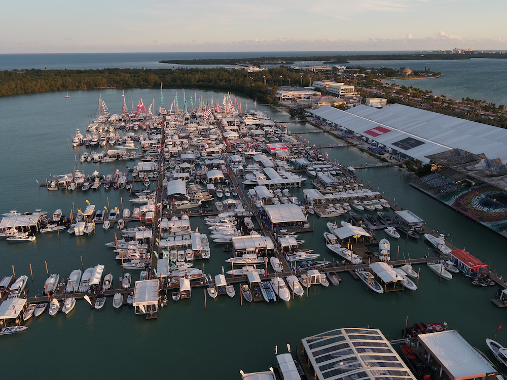 attend a boat show