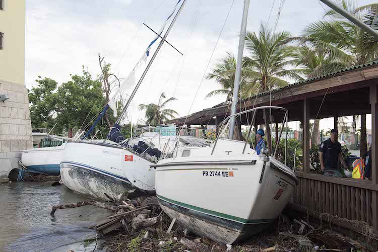 hurricane checklist for boaters
