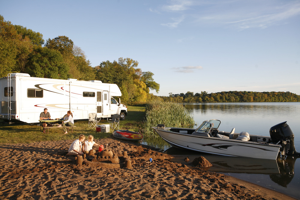 planning a boat camping vacation